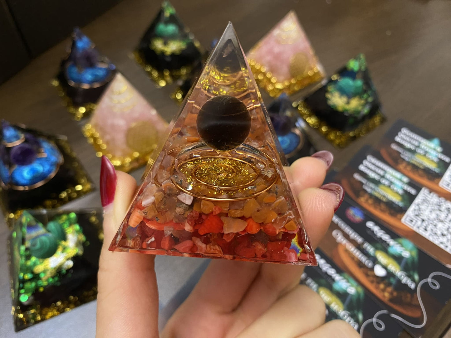 Оргонитна Пирамида с Опушен Кварц